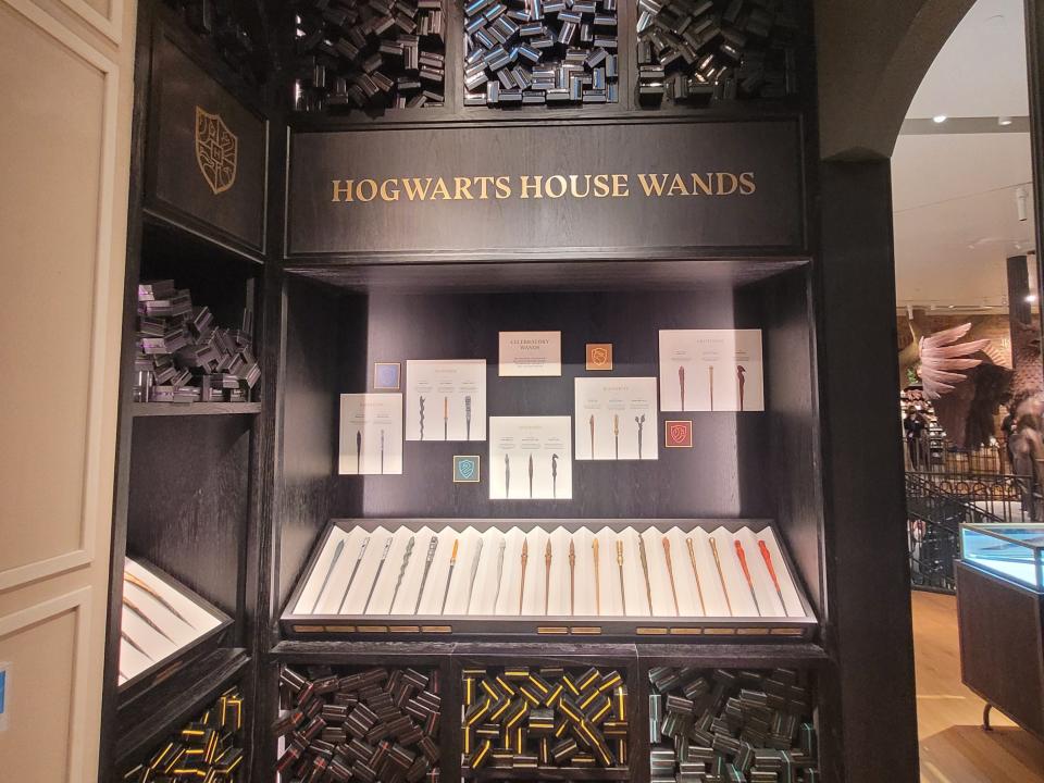 harry potter store tour wands