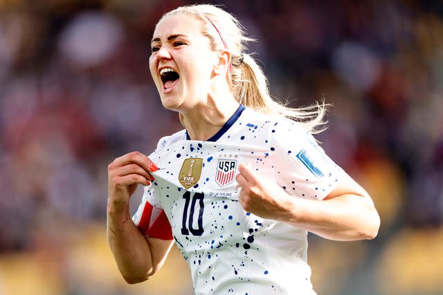 <p>Carmen Mandato/USSF/Getty</p> Lindsey Horan