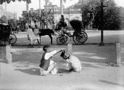 100-year-old photos of India from the British era