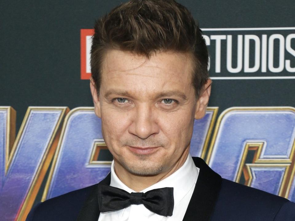 Jeremy Renner hatte am Neujahrstag einen schweren Unfall mit seiner Schneeraupe. (Bild: Tinseltown/Shutterstock.com)