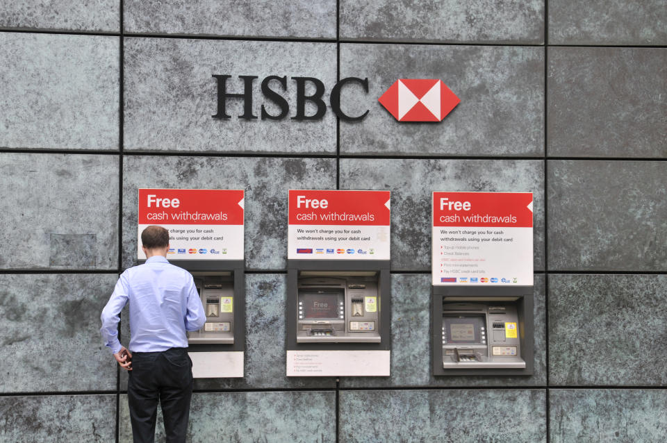 LONDON, UNITED KINGDOM - JULY 28: A general view of HSBC bank teller machines and signage on July 28, 2016 in London, England. (Photo by John Keeble/Getty Images)