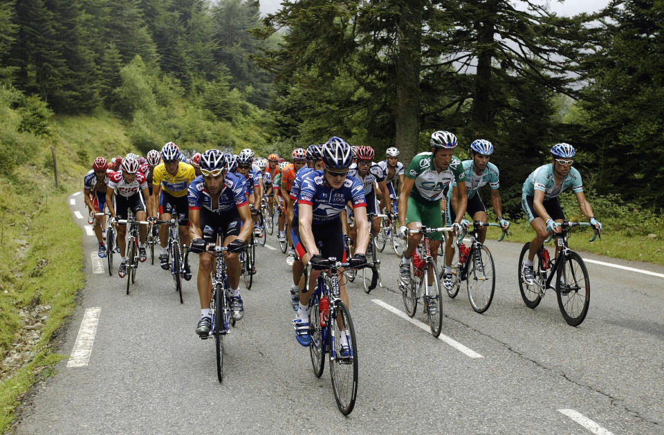 Floyd Landis and Lance Armstrong at the Tour de France in 2003