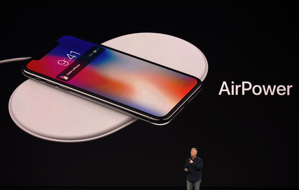 El momento en el que Apple mostró el AirPower, en 2018 (JOSH EDELSON/AFP via Getty Images)