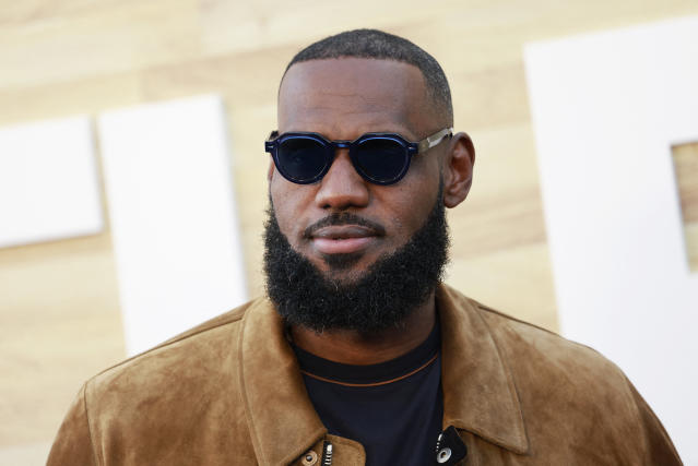 New billionaire LeBron James says he wants to own an NBA team in