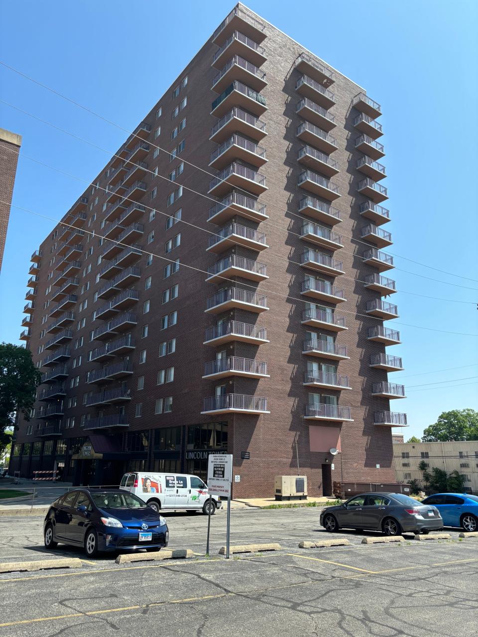 Lincoln Tower Apartment building sits at 520 S. Second St. in downtown Springfield on May 19, 2024. The 17-story residence opened in 1968, but its owner, Strategic Property Services Group LLC, is in bankruptcy and city of Springfield has two court cases against it.
