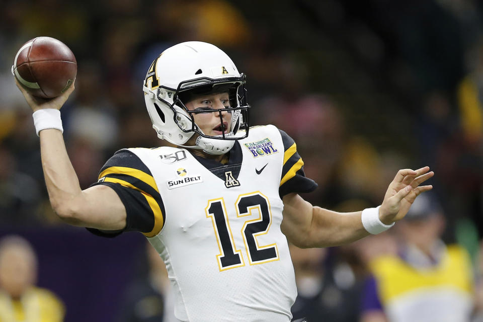 Appalachian State quarterback Zac Thomas throws a pass during the first half of the team's New Orleans Bowl NCAA college football game against UAB in New Orleans, Saturday, Dec. 21, 2019. (AP Photo/Brett Duke)