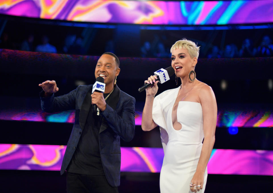 &nbsp;Terrence J (L) and Katy Perry attend the 2017 MTV Video Music Awards at The Forum on Aug. 27, 2017 in Inglewood, California.&nbsp;