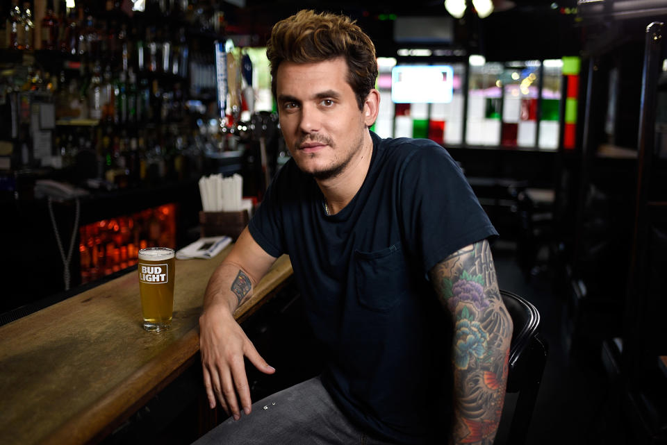 No más cervecitas para John Mayer. Yahoo Entertainment