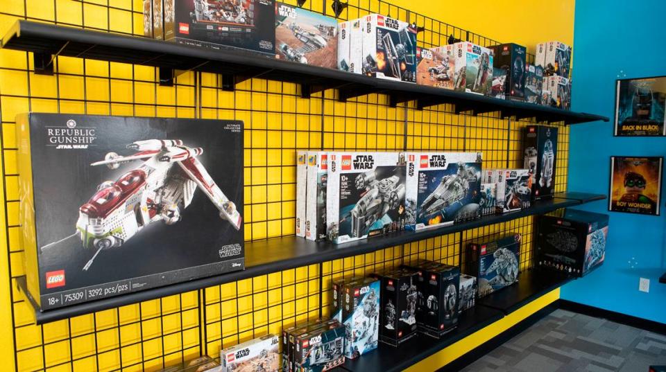 A variety of Star Wars Lego sets are available for purchase at Bricks & Minifigs.