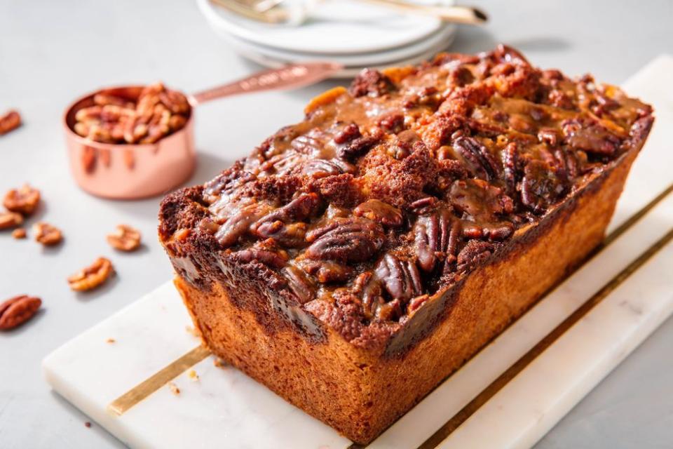 <p>If you love this classic pie, why not give other sweets the pecan-pie treatment? Here's the result: luscious, rich cake with a crunchy, caramelly topping. Oh, yeah.</p><p><em><a href="https://www.delish.com/holiday-recipes/thanksgiving/a23012592/pecan-pie-pound-cake-recipe/" rel="nofollow noopener" target="_blank" data-ylk="slk:Get the recipe from Delish »;elm:context_link;itc:0;sec:content-canvas" class="link ">Get the recipe from Delish »</a></em></p>