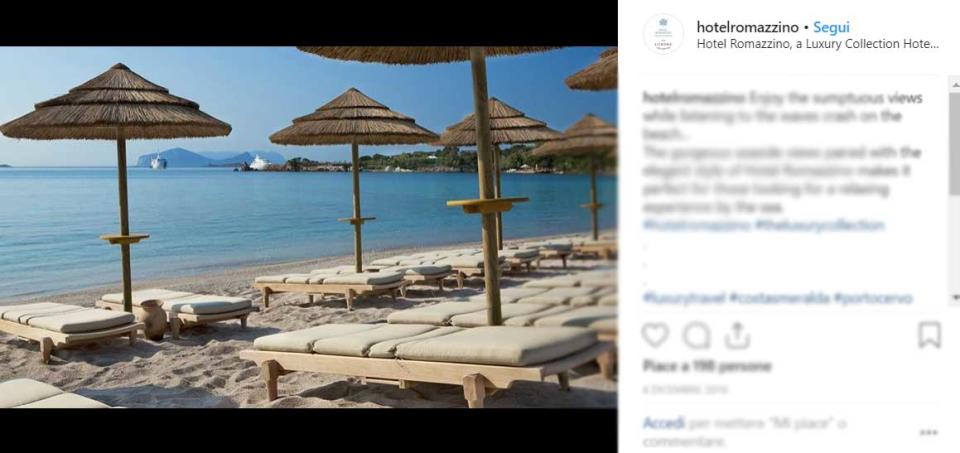 Sul gradino più basso del podio troviamo lo stabilimento dell'Hotel Romazzino: un ombrellone e 2 lettini, uso piscine, doccia, spogliatoi e parcheggio: 400 euro al giorno.