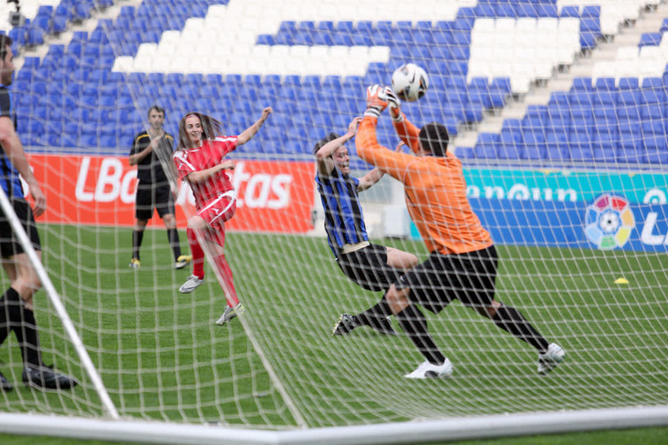 Desiree invites six of the men to the beautiful RCD Espanyol futbol stadium to practice Europe's number one sport, soccer. Little do they know that they'll suit up and compete against some of Spain's top futbol players - a very intimidating all-female team. James feels the chill from the rest of the men, but not just for his performance. The after party features a nasty face-off between the men, as some decide to confront James about what they believe are his plans to hurt Desiree in the end. Trapped in lies, the situation explodes with a heart-pounding, finger pointing and screaming stand-off. Once the Bachelorette is told about James' nefarious intentions, confirming what Drew told her, she takes drastic steps to confront the wayward bachelor. What Desiree decides will shock everyone, on "The Bachelorette."