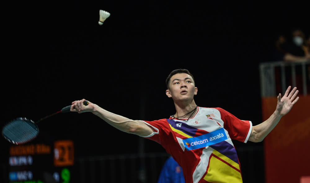 National men’s singles player Lee Zii Jia when playing against Singapore team Loh Kean Yew at the Asian Team Badminton Championships (BATC) 2022 at the Setia City Convention Centre, February 16, 2022. — Bernama pic