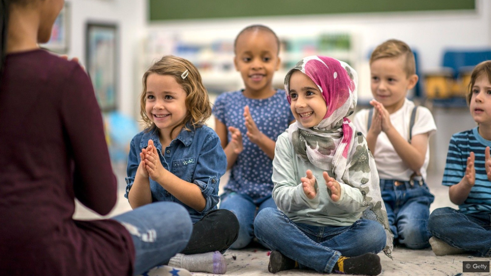 Niños en clase