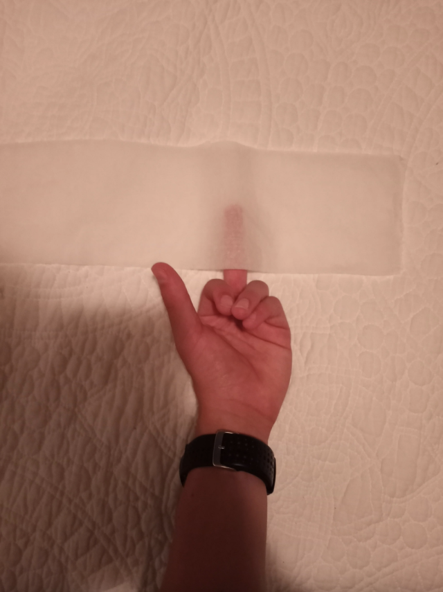 Airbnb Hosts Are Buying Duplicates of These 'Super Absorbent' Bath Towels —  and Prices Are as Low as $26