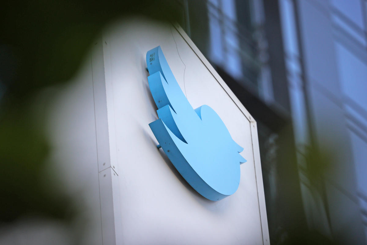 Desperate to Turn a Profit, Twitter Ends Free Access to Company