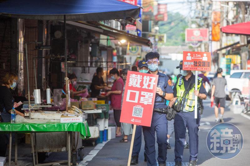 醫師黃軒提醒大家，口罩必須「戴好，戴滿，戴正確」才能真正擁有保護力。（本刊資料照）