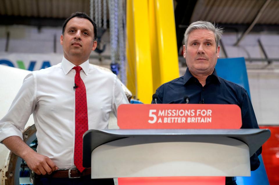 Anas Sarwar and Sir Keir Starmer at a political event