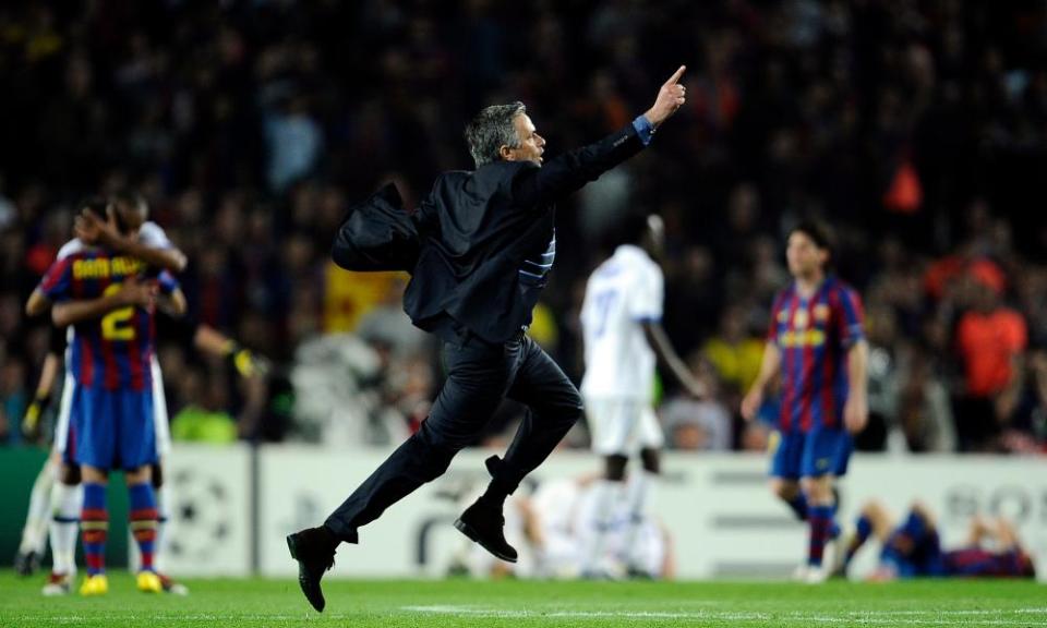José Mourinho sprints on to the pitch to celebrate Internazionale’s famous defensive masterclass at Barcelona in 2010.