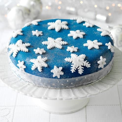 Christmas Cake with 'Frosticle' Icing