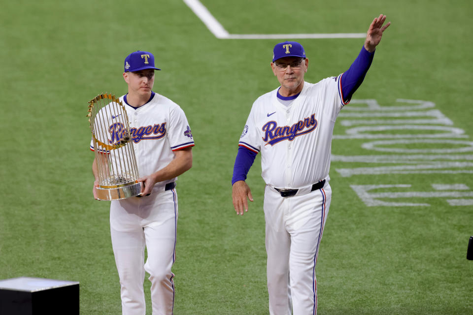 World champion Rangers disputed tip and beat Cubs 43 on Heim