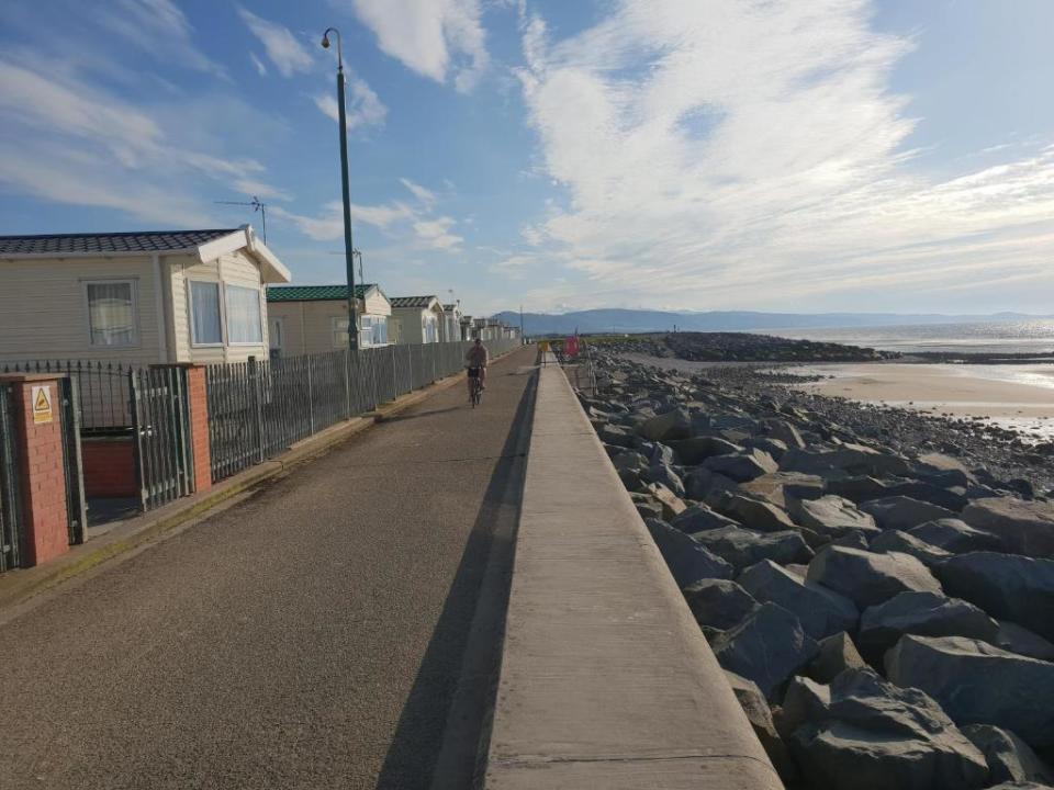 Golden sands Rhyl - List of best holiday parks in the UK 