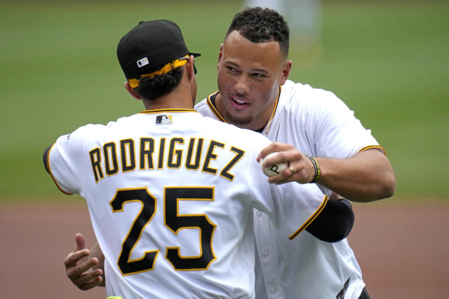 🇻🇪 Torres & Cabrera showcase their talents in 14-2 rout over Pirates 🇻🇪  – Latino Sports