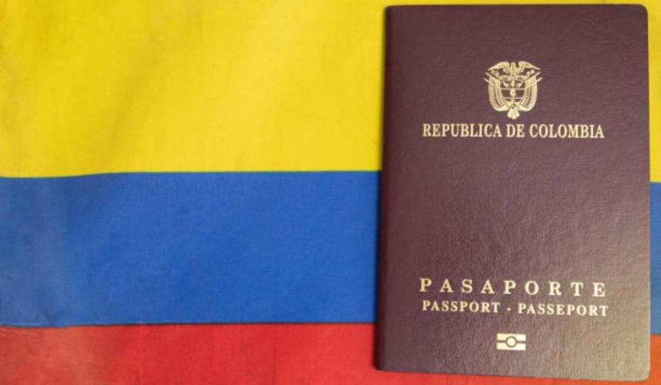 Conozca los países a los que puede ir solo con el pasaporte colombiano. Foto: tomada de istockphoto.com - Carlos Andres Serna Pulido