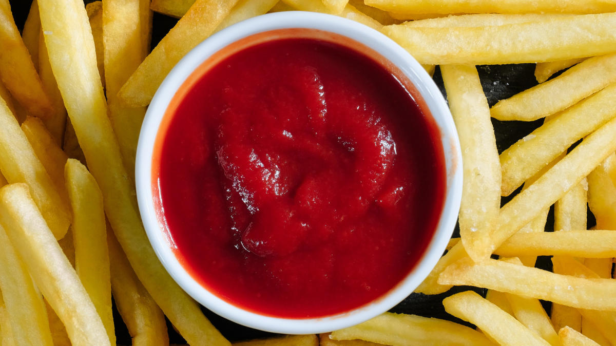 Costco now sells this fast food chain’s famous ketchup