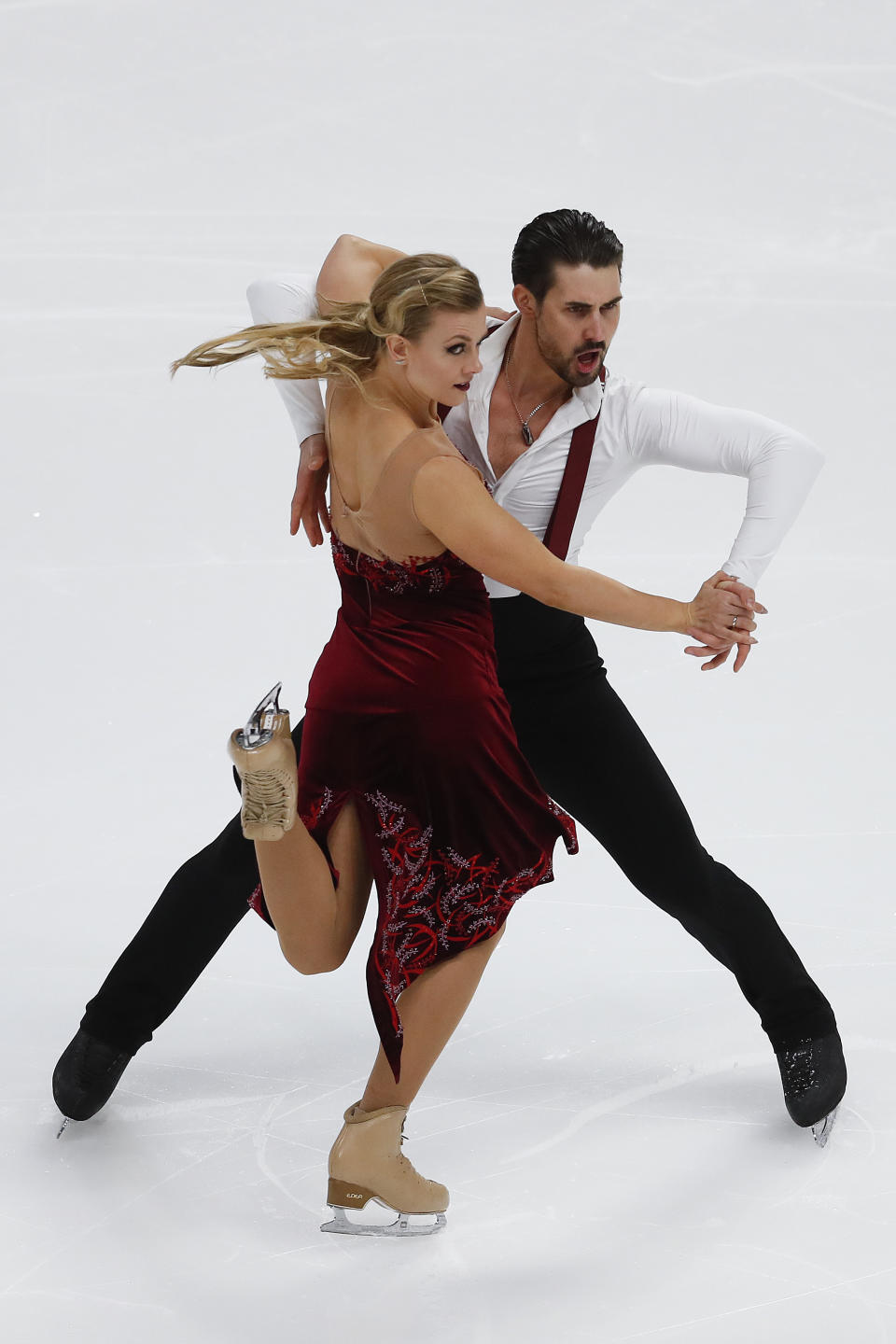 Madison Hubbell and Zachary Donohue perform their rhythm dance program at the U.S. Figure Skating Championships, Friday, Jan. 25, 2019, in Detroit. (AP Photo/Paul Sancya)