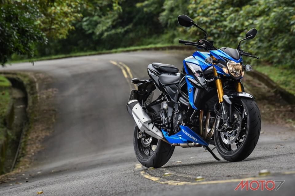 復甦的750級別性能街車：2017 SUZUKI GSX-S750 道路試駕