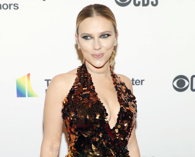 Scarlett Johansson Says She's 'Too Fragile' to Be on Social Media