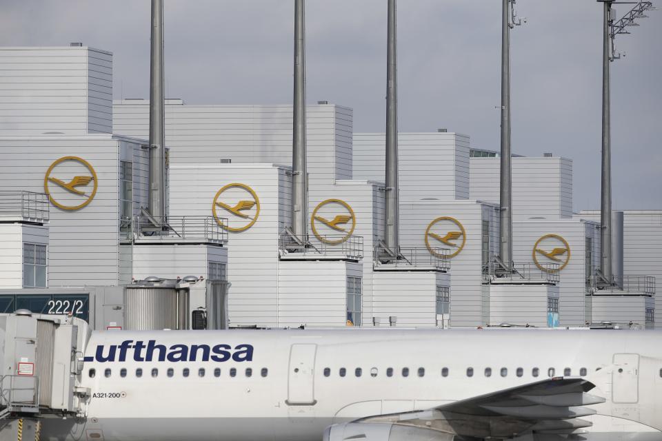 Die Lufthansa möchte künftig das synthetische Kerosin nutzen. (Bild: Michaela Handrek-Rehle/Bloomberg via Getty Images)