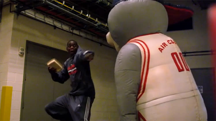 Houston Rockets' Clutch named NBA Mascot of the Year