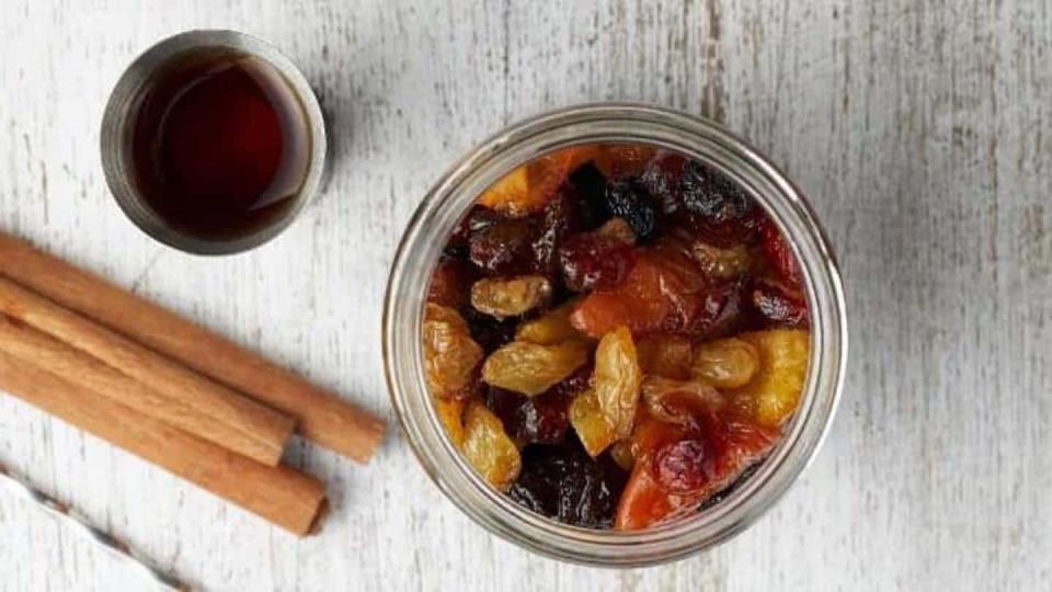 #HealthBytes: Reasons why soaked raisins are better than raw ones