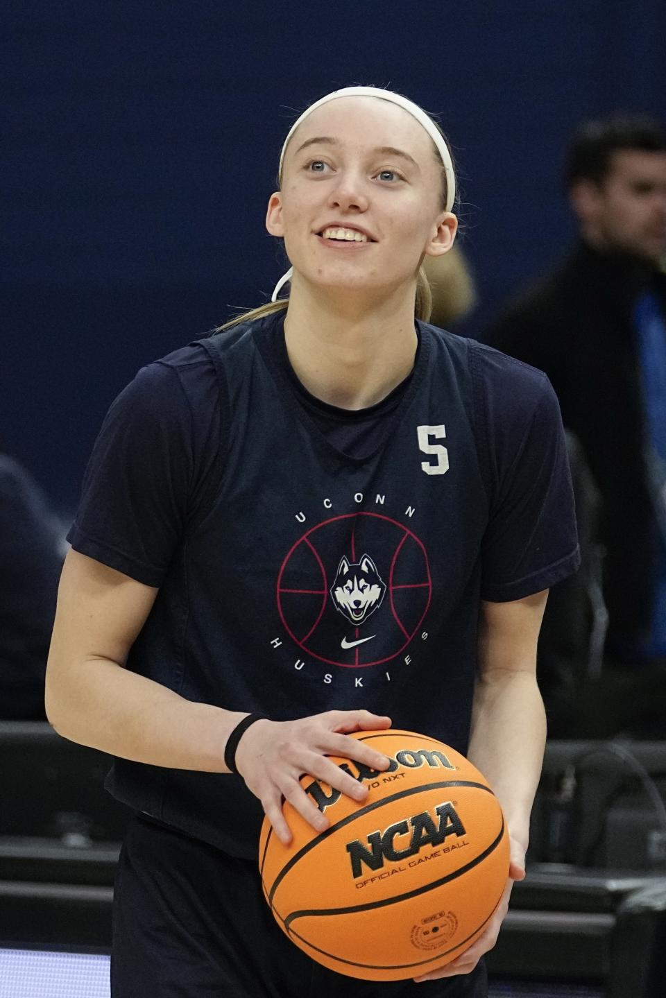 UConn's Paige Bueckers shoots during a practice session for a college basketball game in the semifinal round of the Women's Final Four NCAA tournament Thursday, March 31, 2022, in Minneapolis. (AP Photo/Eric Gay)