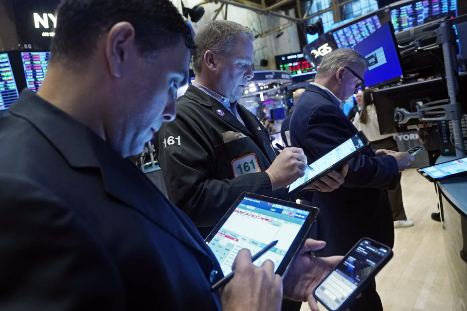 FTSE Traders work on the floor of the New York Stock Exchange, Wednesday, Jan. 31, 2024. Technology stocks are slumping Wednesday as several of Wall Street's most influential stocks feel the downside of ultrahigh expectations. (AP Photo/Richard Drew)