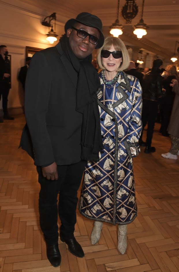 Edward Enninful and Wintour at the Burberry Fall 2022 presentation.<p>Photo: David M. Benett/Dave Benett/Getty Images</p>