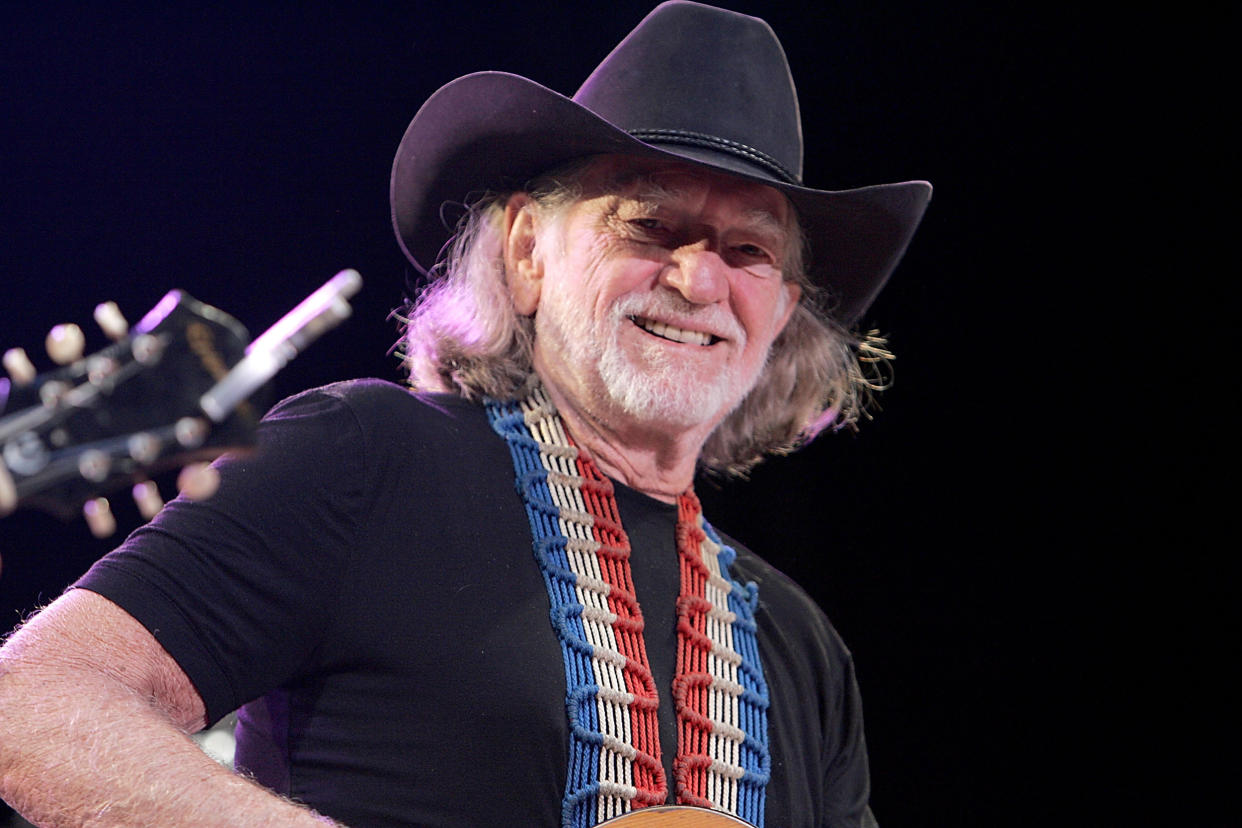 Willie Nelson with a bob haircut (Gary Miller / FilmMagic)