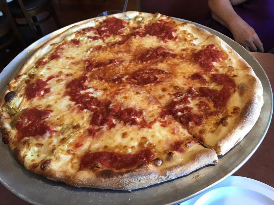 #52 Papa’s Tomato Pies (Robbinsville, New Jersey)