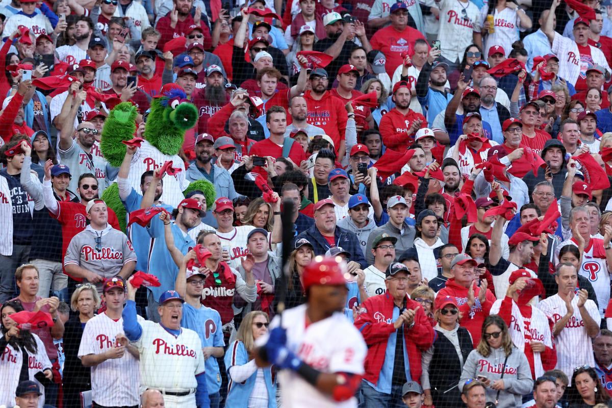 Rhys Hoskins bate formidável Homer para definir Phillies contra Braves, guardas superam Yankees por 10 jogos