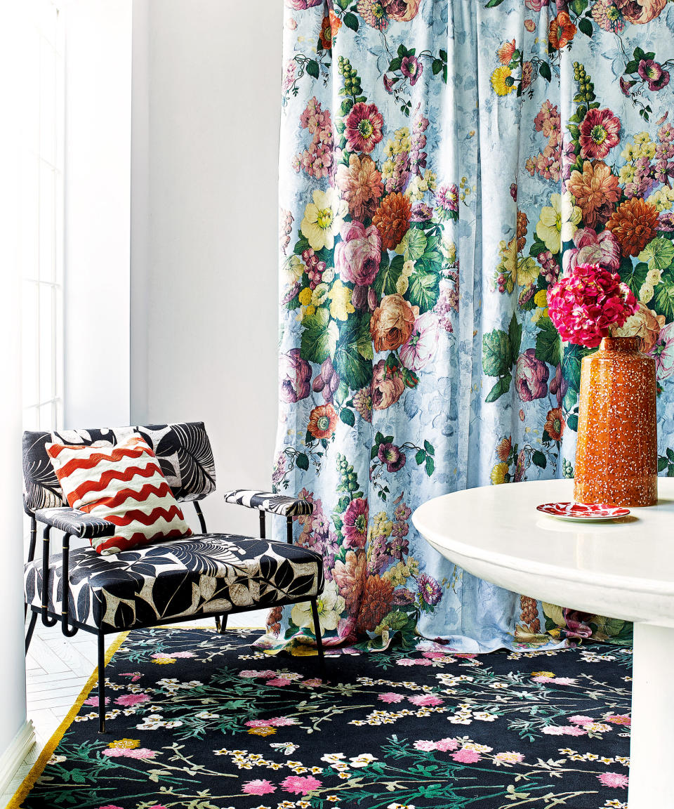 5. Decorate with dark florals