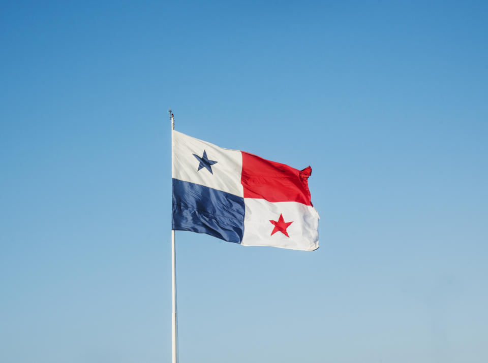 Sterne, Rot, Blau, Weiß und Streifen: Könnte man mit der amerikanischen Flagge verwechseln, ist aber die von Panama. (Bild: Michael Marquand/Getty Images)