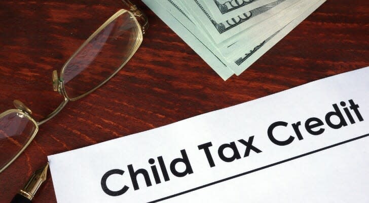 Who Claims a Child on Taxes With 50/50 Custody?