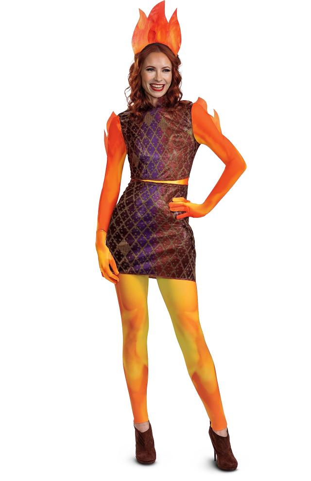 Dress Up Like Regina George from Mean Girls - Elemental Spot