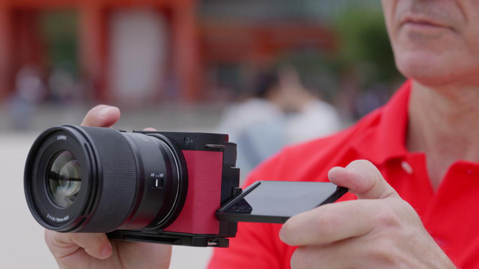 <p>Panasonic S9 mirrorless camera hands-on</p>
