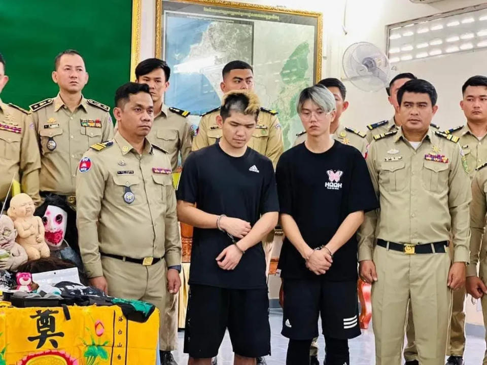 <strong>網紅「晚安小雞」和「阿鬧」在柬國服刑中。（圖／翻攝自柬埔寨國家警察副局長臉書）</strong>
