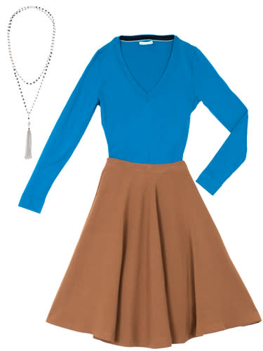 Full waist-cinching skirt + thin knit sweater