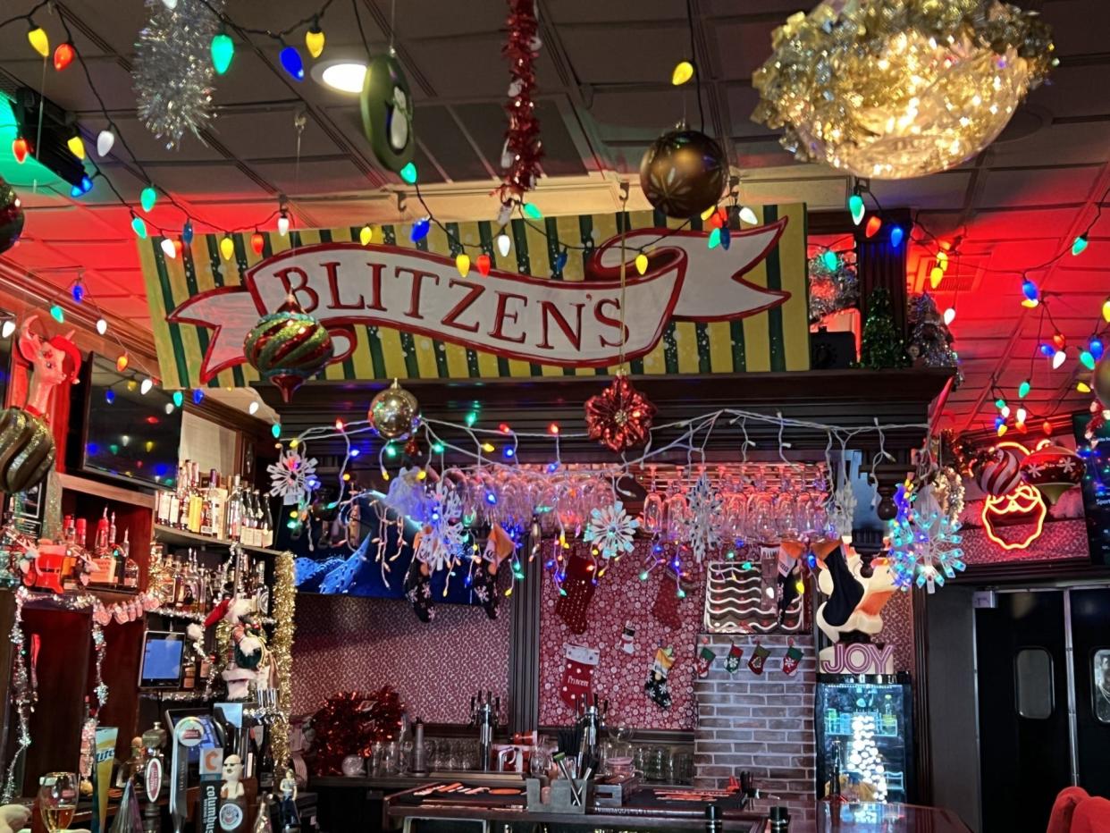 Brothers Kevin and JJ Altomare decided to decorate the bar area of Hudson’s Restaurant as a holiday pop-up bar for the fifth year.