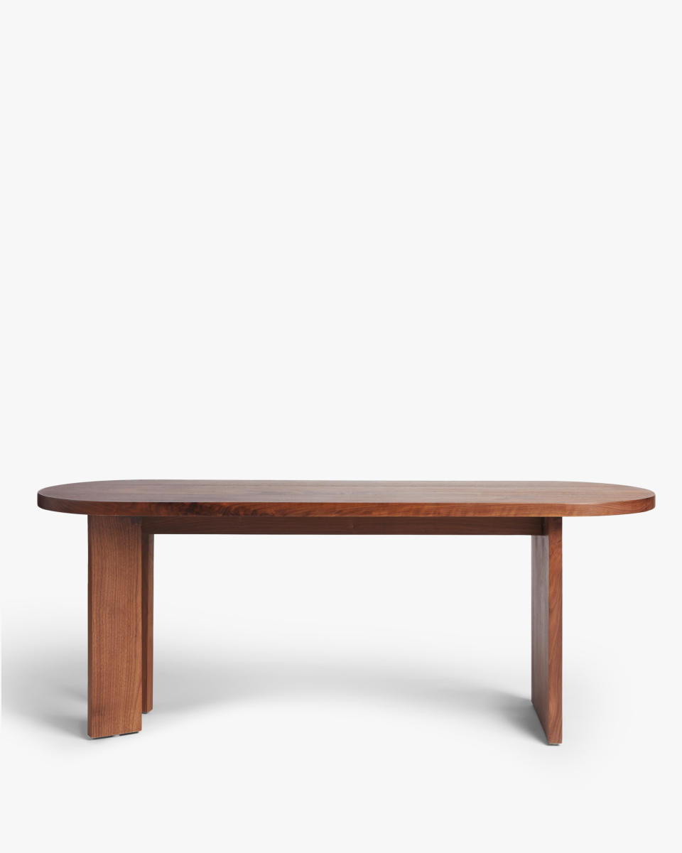 <p><a href="https://go.redirectingat.com?id=74968X1596630&url=https%3A%2F%2Fwww.parachutehome.com%2Fproducts%2Fbluff-oval-wood-bench&sref=https%3A%2F%2Fwww.cosmopolitan.com%2Flifestyle%2Fg43677863%2Fparachute-memorial-day-sales%2F" rel="nofollow noopener" target="_blank" data-ylk="slk:Shop Now;elm:context_link;itc:0;sec:content-canvas" class="link ">Shop Now</a></p><p>Bluff Oval Wood Bench</p><p>$311.00</p><p>parachutehome.com</p>